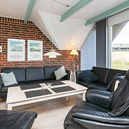 Hébergement de vacances Three-bedroom Holiday In Ringkobing 9 *
