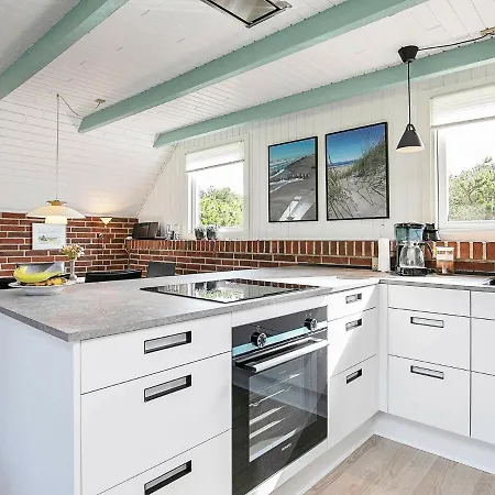 Three-bedroom Holiday In Ringkobing 9 Hébergement de vacances *