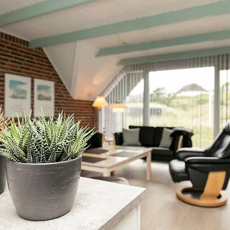 Three-bedroom Holiday In Ringkobing 9 *
